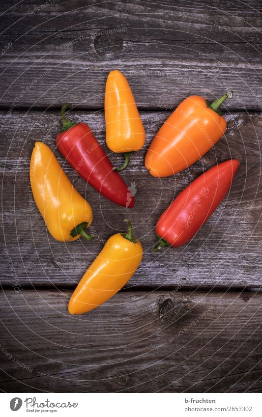 Sweet peppers, snack peppers Food Vegetable Picnic Organic produce Vegetarian diet Slow food Healthy Eating Wood Select Yellow Orange Red To enjoy sweet peppers