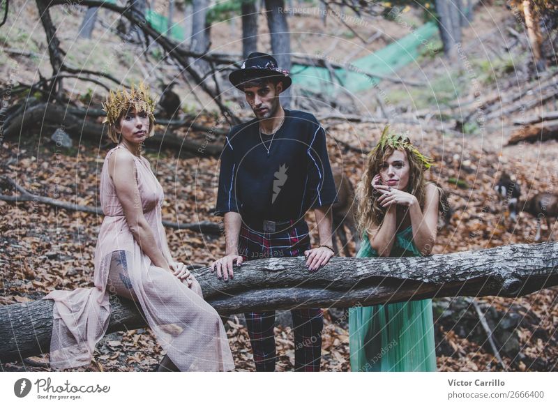 A group of Friends Standing in the Woods Lifestyle Elegant Beautiful Human being Masculine Feminine Androgynous Young woman Youth (Young adults) Woman Adults 3
