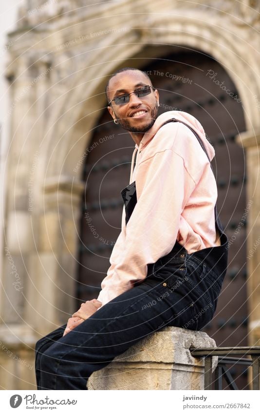 Young black man wearing casual clothes and sunglasses outdoors Lifestyle Happy Beautiful Human being Masculine Young man Youth (Young adults) Man Adults 1