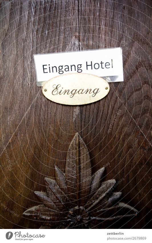 Entrance Hotel Entrance Wood Door Wooden door inlay Decoration Flower Blossom Carve Wood grain Oak tree Access Sleep Signs and labeling Characters Document
