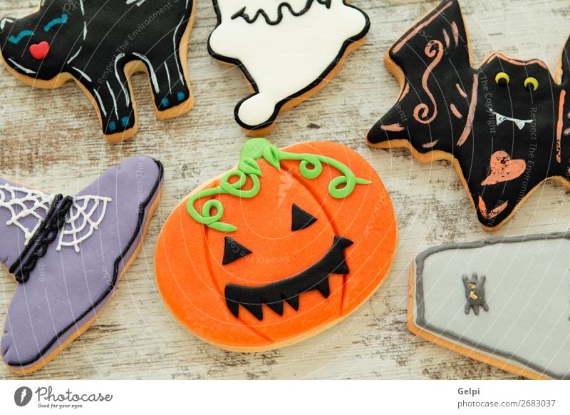 Halloween cookies with different shapes Dessert Joy Decoration Table Feasts & Celebrations Hallowe'en Autumn Cat Spider Smiling Creepy Delicious Black White