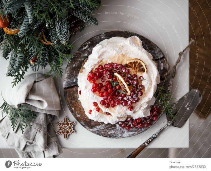 Meringue cake Pavlova with fresh red currant, top view Food Candy Feeble pavlova Bird's-eye view Cake Table Christmas & Advent Interior shot