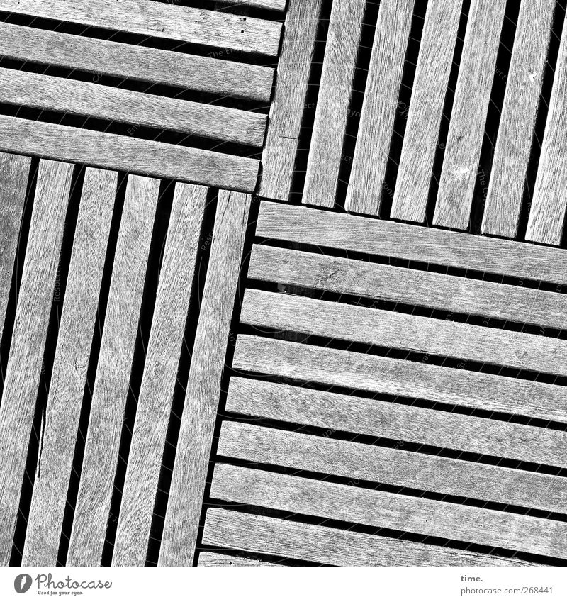 Inkje made the yard :) Terrace Decoration Wood Arrangement Precision carpeting Rod Weathered At right angles 4 Black & white photo Exterior shot Detail Abstract