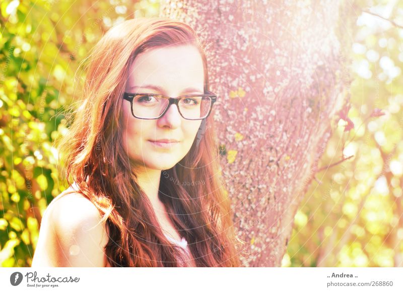 eye contact Feminine Young woman Youth (Young adults) 1 Human being Uniqueness Hair colour Red-haired Eyeglasses Person wearing glasses Spectacle frame