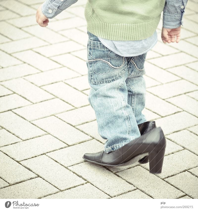 cobbler boy 1 Human being Child Boy (child) Legs 1 - 3 years Toddler Shirt Pants Sweater Leather Footwear High heels Heel of a ladies' shoe Going Large Funny