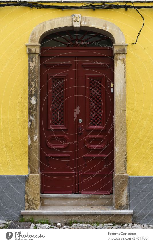 Door in Portugal House (Residential Structure) Vacation & Travel Living or residing Travel photography Lisbon Red Yellow Multicoloured Facade Colour photo