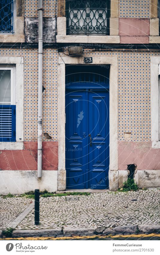 Door in Portugal House (Residential Structure) Vacation & Travel Living or residing Multicoloured Facade Tile Blue Travel photography Colour photo Exterior shot