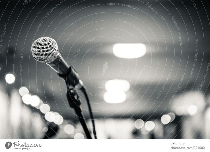 microphone 1 Black & white photo música francesa Microphone Microphone lead Concert Music Empty Hall