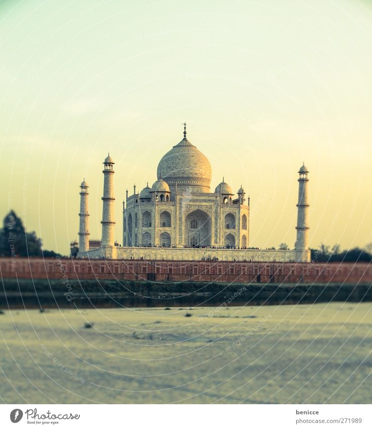 Taj Mahal India Tourist Attraction Vacation & Travel Travel photography Sightseeing Tourism Asia Building Architecture Historic Old Deserted River