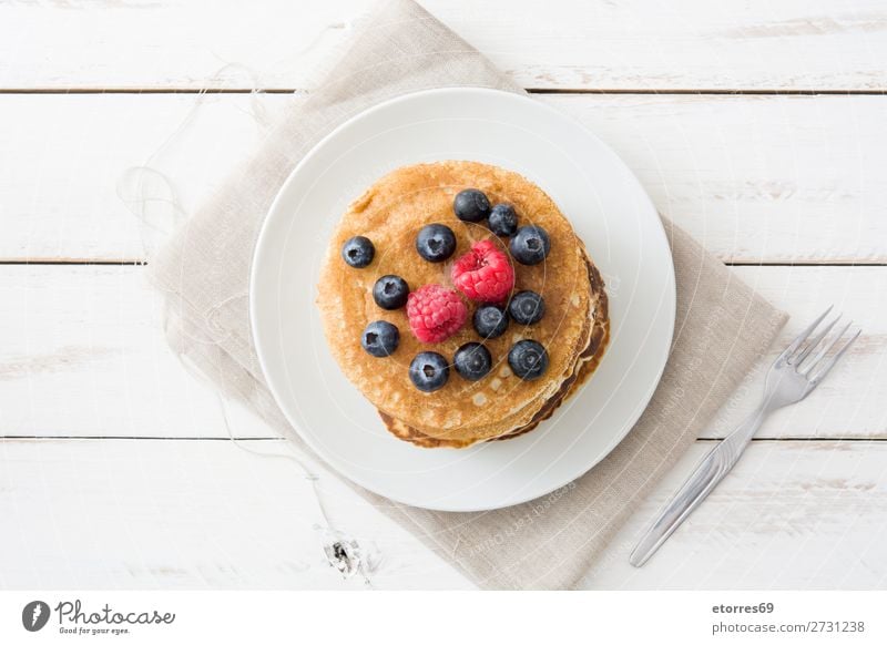 Pancakes with raspberries and blueberries Candy Dessert Breakfast Blueberry Raspberry Berries Red Baking Food Healthy Eating Food photograph Dish Plate