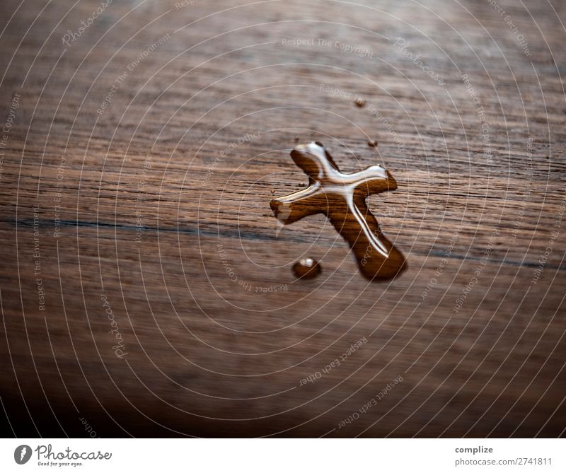 Faith & Christianity | Water Drops Illness Harmonious Feasts & Celebrations Christmas & Advent Funeral service Parenting Sign Crucifix Love Compassion Belief