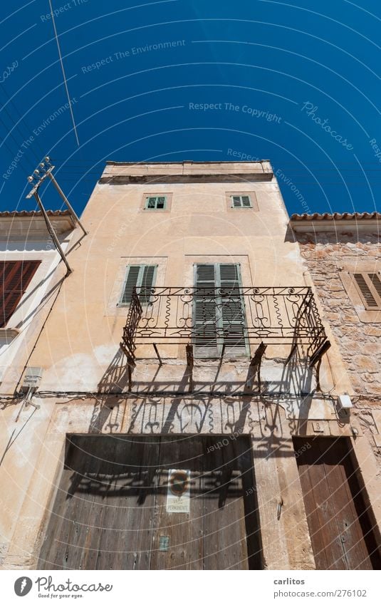 Vacation on balconies ... Cloudless sky Summer Old town House (Residential Structure) Building Wall (barrier) Wall (building) Facade Balcony Window Blue Brown