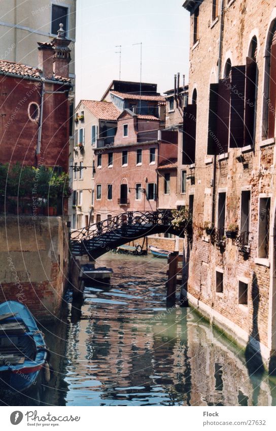 Lonely bridge Venice Alley Deserted House (Residential Structure) Europe Bridge Sewer