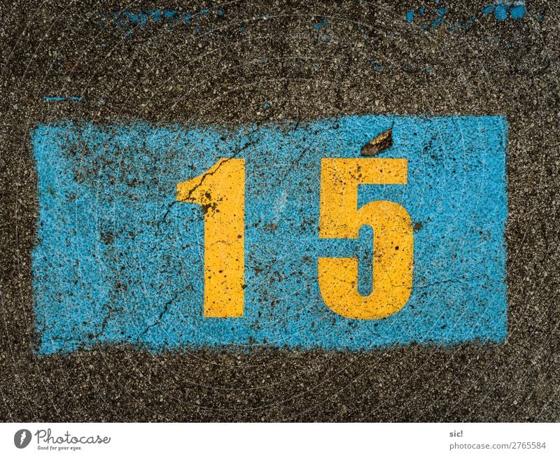 fifteen Birthday Transport Motoring Street Road sign Parking lot Sign Digits and numbers Signs and labeling Feasts & Celebrations Blue Yellow Black