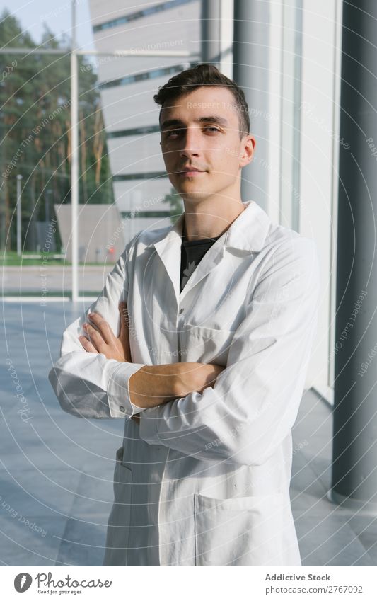 Man in whites at modern building Laboratory Work and employment Science & Research Building Modern Contemporary Human being Scientist Medication Chemistry