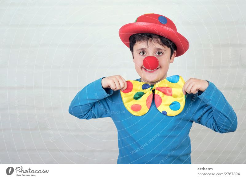 child with clown nose and hat Lifestyle Joy Feasts & Celebrations Carnival Fairs & Carnivals Birthday Human being Masculine Child Boy (child) Infancy 1