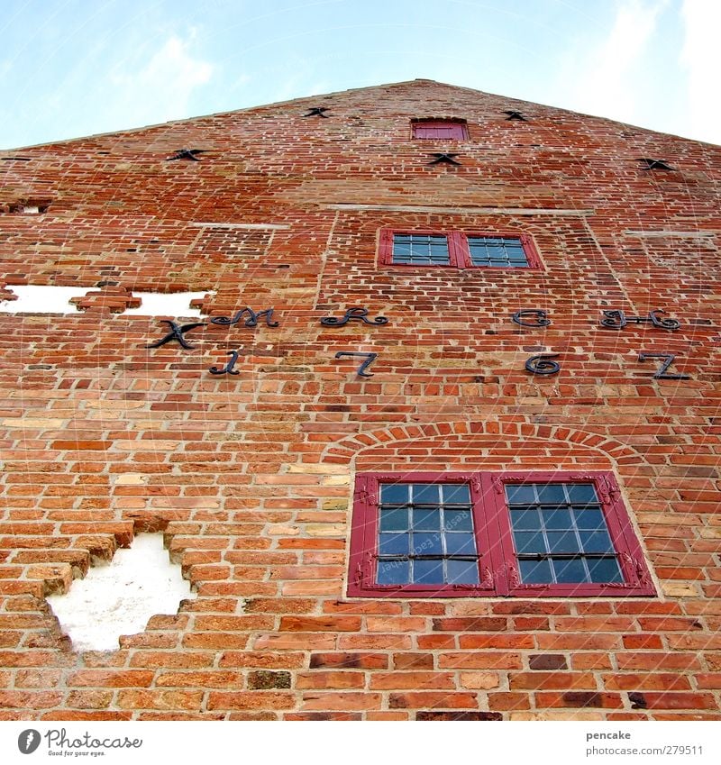 Spøttrup Borg himinam Castle Manmade structures Facade Tourist Attraction Might Safety Protection Belief Humble Brick construction Medieval times Lord's Prayer