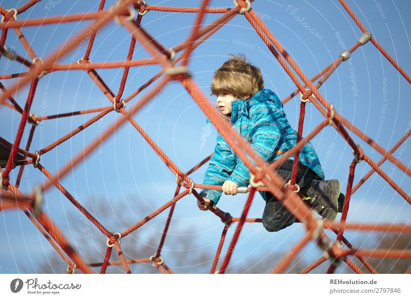 Boy climbs on the playground Leisure and hobbies Playing Human being Child Boy (child) Infancy 1 3 - 8 years Sky Cloudless sky Spring Beautiful weather