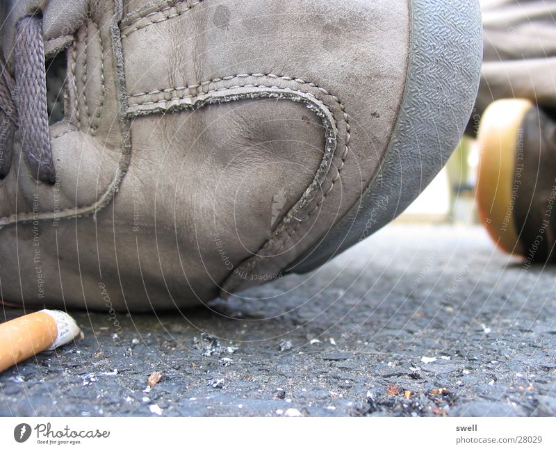 the shoe Footwear Cigarette Relaxation Macro (Extreme close-up) Close-up Smoking Floor covering Dirty Sit Cigarette Butt