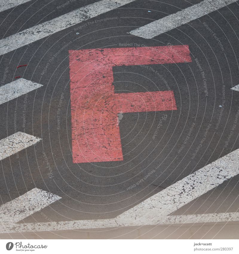 / F / area on the asphalt Traffic infrastructure Road sign Fire department Characters Signs and labeling Stripe Sharp-edged Simple Design Modern Arrangement