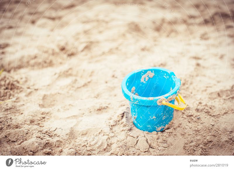 little bucket Lifestyle Playing Vacation & Travel Summer Beach Infancy Environment Nature Elements Sand Beautiful weather Toys Plastic Authentic Small Natural