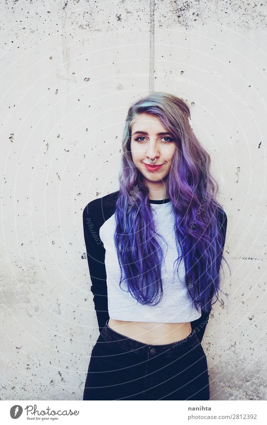 6 reasons why you should dye your hair blue