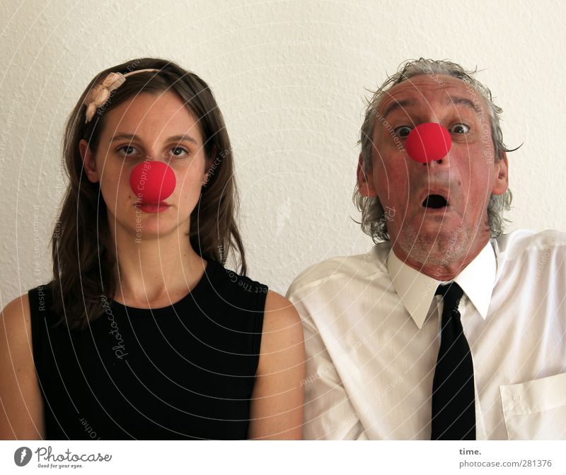 Folk Proximity (Basic Course) Woman Adults Man 2 Human being Artist Actor Clown Shirt Tie clown nose Hair circlet Observe Astute Funny Self-confident Passion