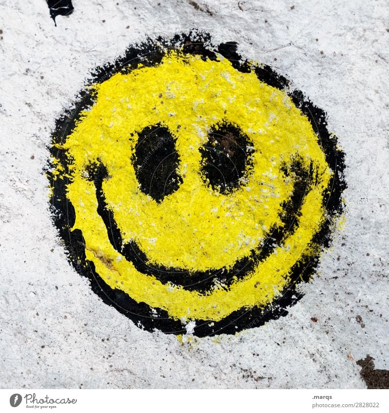 :) Wall (barrier) Wall (building) Smiley emoji Grinning Sign Hip & trendy Modern Trashy Joy Happiness Contentment Spring fever Anticipation Euphoria Communicate
