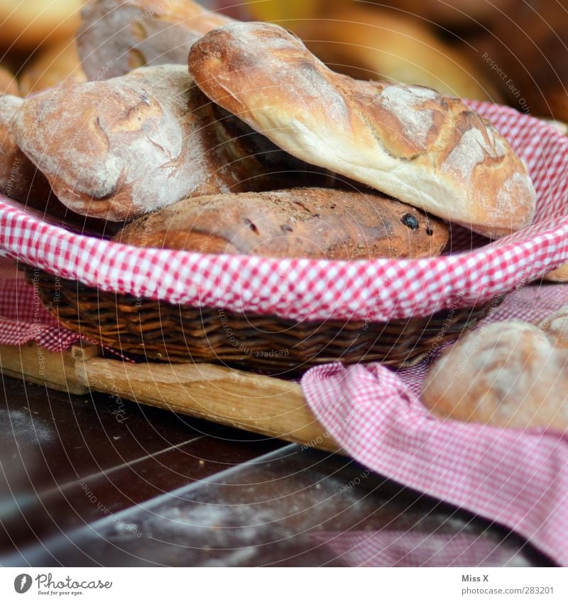 small basket Food Dough Baked goods Bread Roll Nutrition Breakfast Lunch Dinner Bowl Fresh Delicious Baguette Basket Checkered Baker Crusted bread Flour