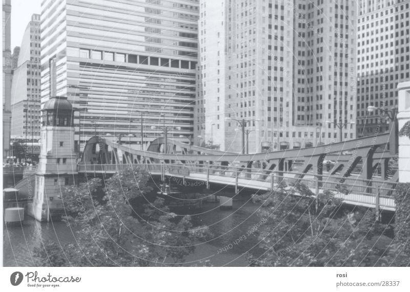 the city of Chicago High-rise North America Bridge Michigan River Architecture
