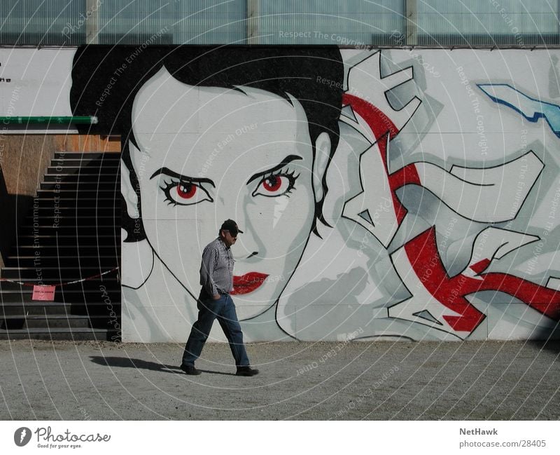 Graffiti Woman Man Lips Human being Mouth Looking
