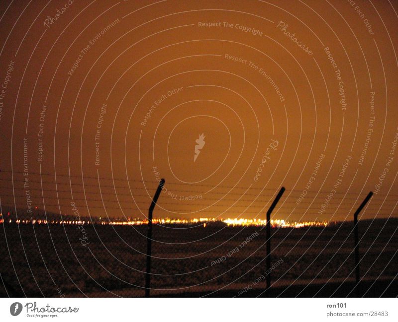 &lt;font color="#ffff00"&gt;-==- proudly presents Fence Barbed wire Light Night Long exposure Lighting Airport