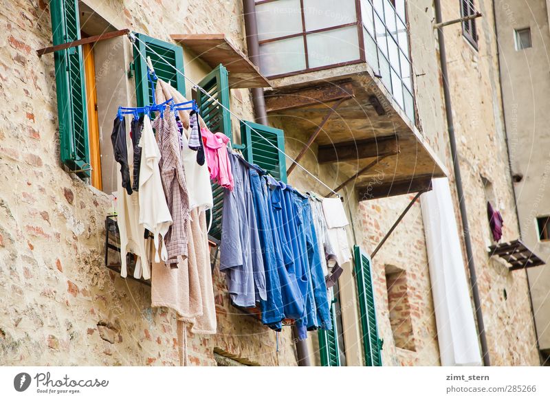 washing day Living or residing Flat (apartment) Clothesline Laundry Washing Colle Val D'Elsa Italy Tuscany Village Old town House (Residential Structure)