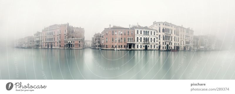 v e n e d i g Bad weather Fog River bank Town Old town Skyline House (Residential Structure) Facade Tourist Attraction Dark Tourism Venice Italy Canal Grande