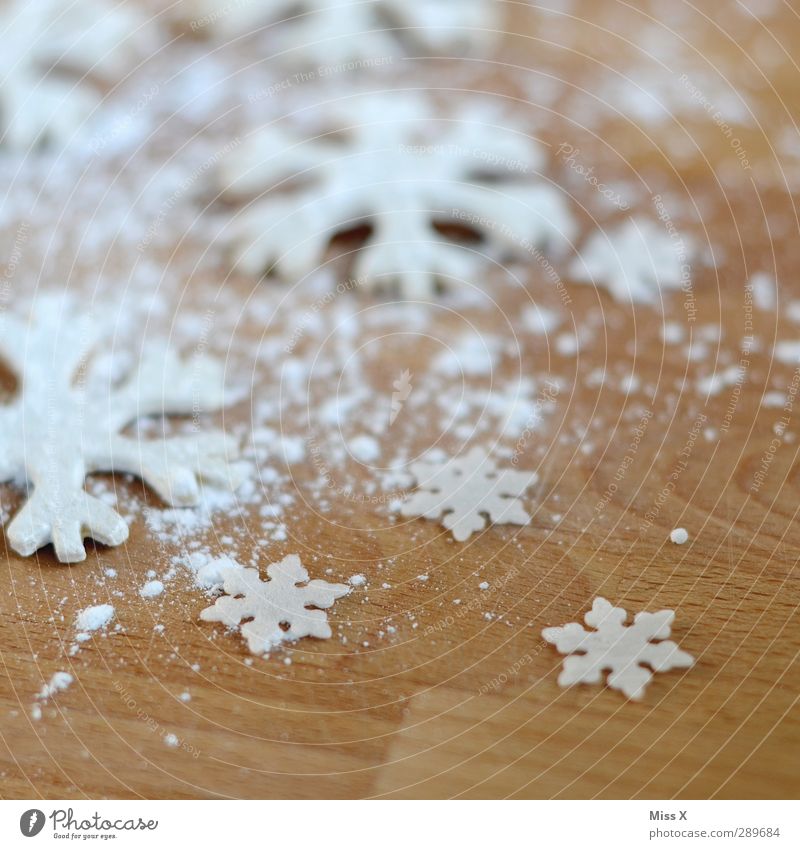 snowflake Food Dough Baked goods Nutrition Delicious Sweet White Snow crystal Snowflake Wood Cookie Confectioner`s sugar Christmas decoration Christmas & Advent