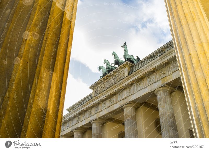 Brandenburg Gate Vacation & Travel Tourism Sightseeing City trip Politician Work of art Berlin Germany Europe Town Capital city Downtown Manmade structures