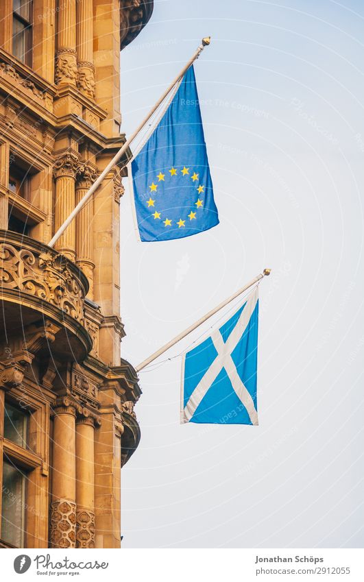 Flags of Scotland and the European Union House (Residential Structure) Town Capital city Facade Blue Politics and state EU Edinburgh Great Britain brexite
