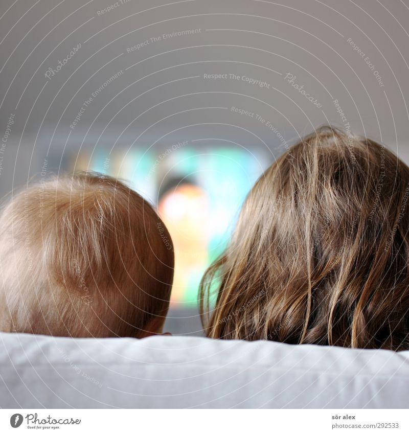 tube image Parenting Education Child TV set Entertainment electronics Masculine Feminine Toddler Brothers and sisters Sister Infancy Head Hair and hairstyles