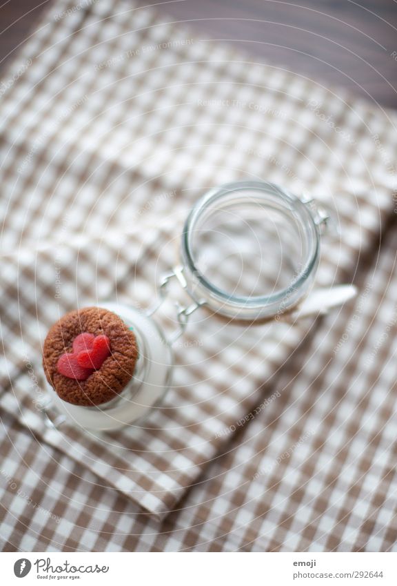 in line with Cake Dessert Candy Chocolate Nutrition Picnic Slow food Finger food Delicious Sweet Preserving jar Napkin Tablecloth Valentine's Day Heart