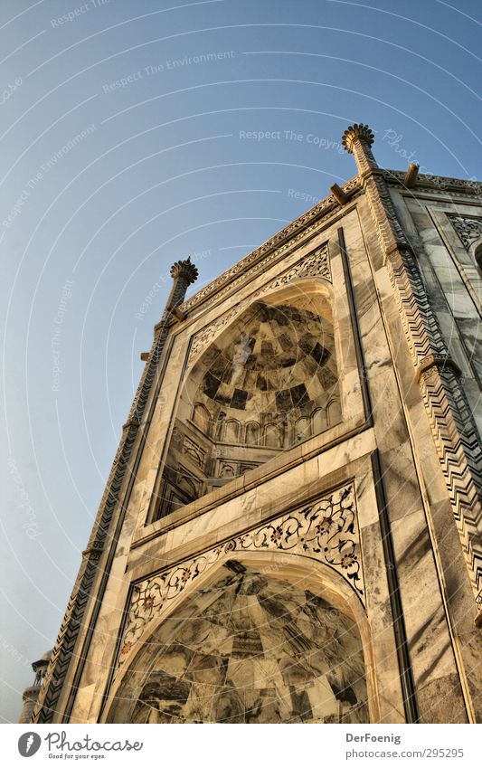 Taj Mahal Facade Agra Manmade structures Building Architecture Tourist Attraction Landmark Monument Fantastic Colour photo Exterior shot Deserted Dawn