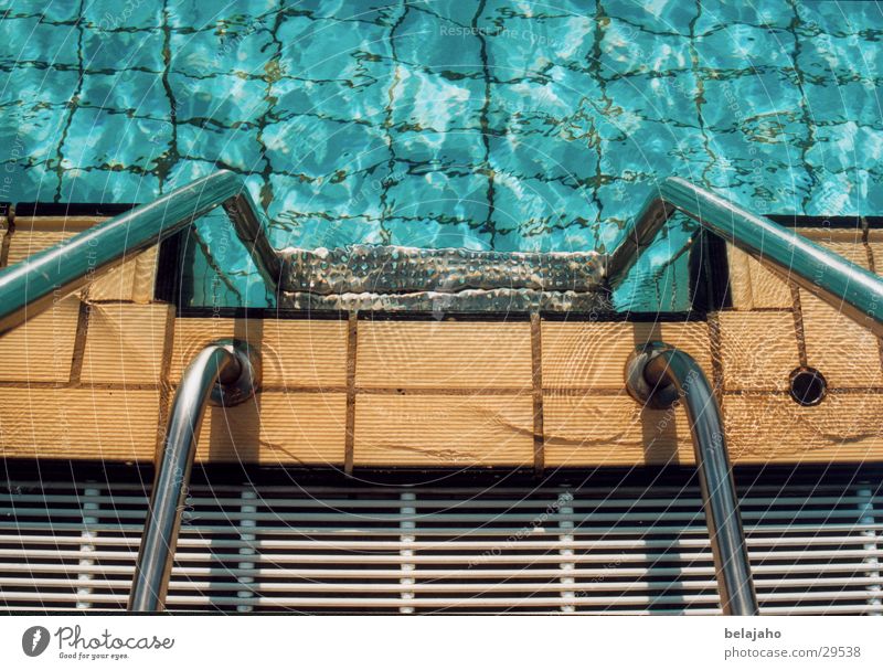 swimming pool staircase Swimming pool Open-air swimming pool Summer Refrigeration Leisure and hobbies Water Stairs Tile