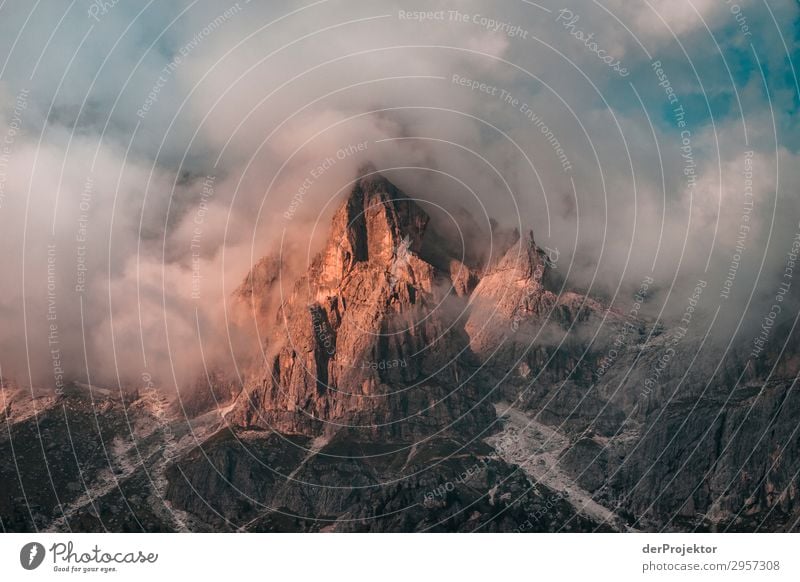 Wrapped mountain in the Dolomites Panorama (View) Long shot Deep depth of field Sunrise Sunbeam Sunlight Light (Natural Phenomenon) Contrast Dawn Day Shadow