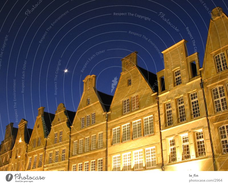 moon Night Yellow Club Moon Blue principal market Münster Architecture