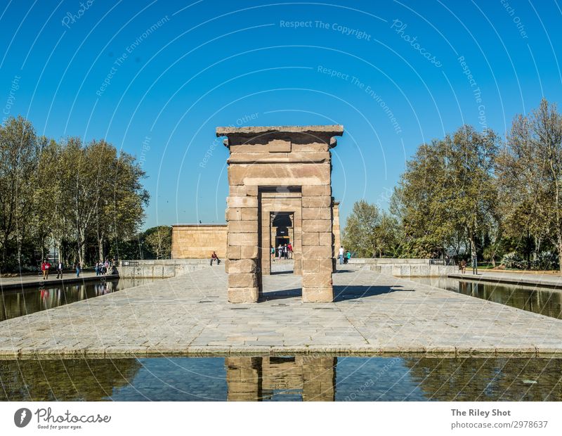 A scene at the temple debod, madrid. Lifestyle Vacation & Travel Tourism Trip Adventure Sightseeing City trip Summer Environment Madrid Spain Ruin Park