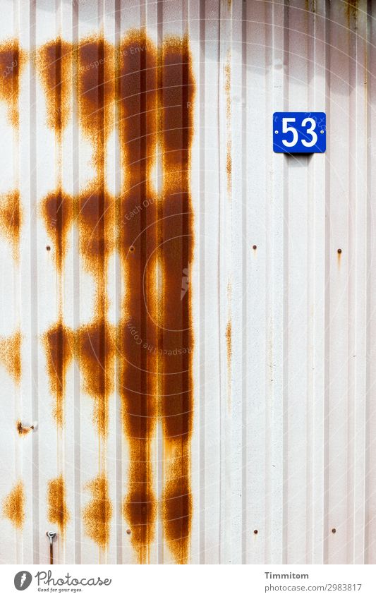 53 Vacation & Travel Denmark Fishermans hut Wall (barrier) Wall (building) House number Plastic Digits and numbers Simple Gloomy Blue Brown White Emotions