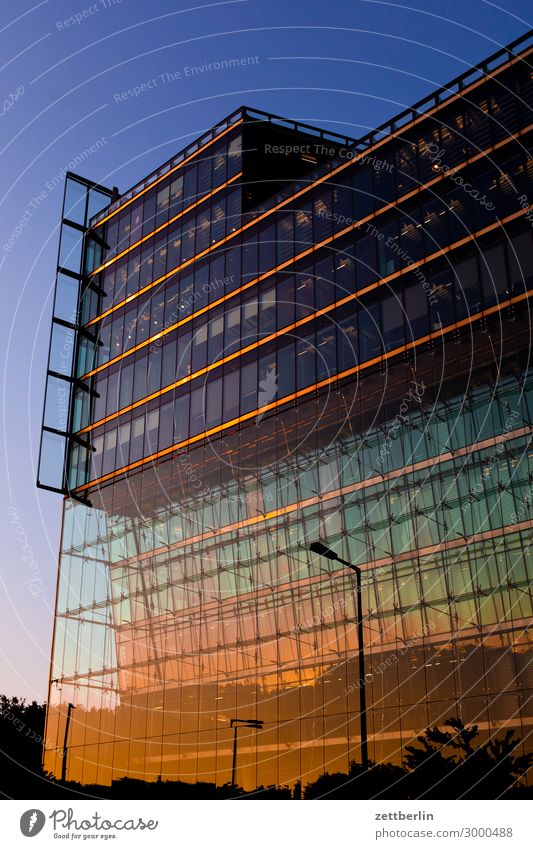 Sony Center (high) Berlin Office Middle City Facade Glass Glas facade Capital city House (Residential Structure) High-rise Potsdamer Platz Skyline