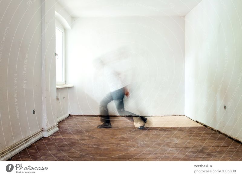 sidestep Old building Period apartment Motion blur Hallway Wooden floor Floor covering Man Wall (barrier) Human being Room Interior design Copy Space Stage play