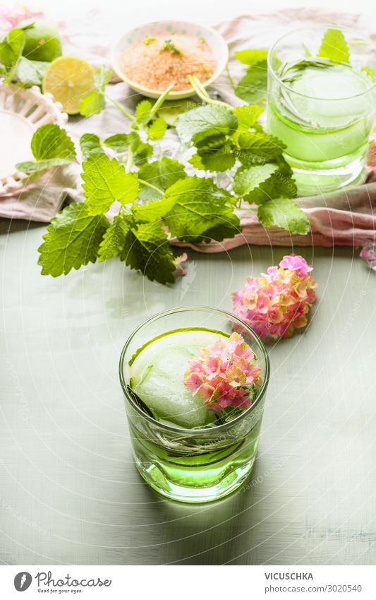 Green drink in a glass with ice cubes, cucumber and mint Food Organic produce Vegetarian diet Diet Beverage Cold drink Drinking water Lemonade Juice Crockery