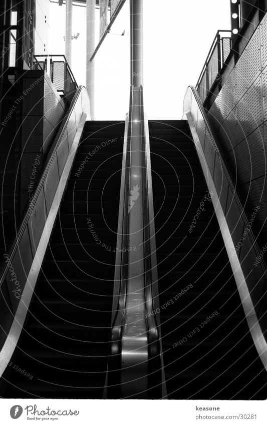 escalator Black White Escalator Light Architecture Movement Museum of fine art Lens http://www.keasone.de