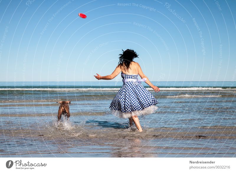 beach games Vacation & Travel Freedom Summer Summer vacation Beach Ocean Human being Feminine Woman Adults Water Cloudless sky Beautiful weather Waves North Sea